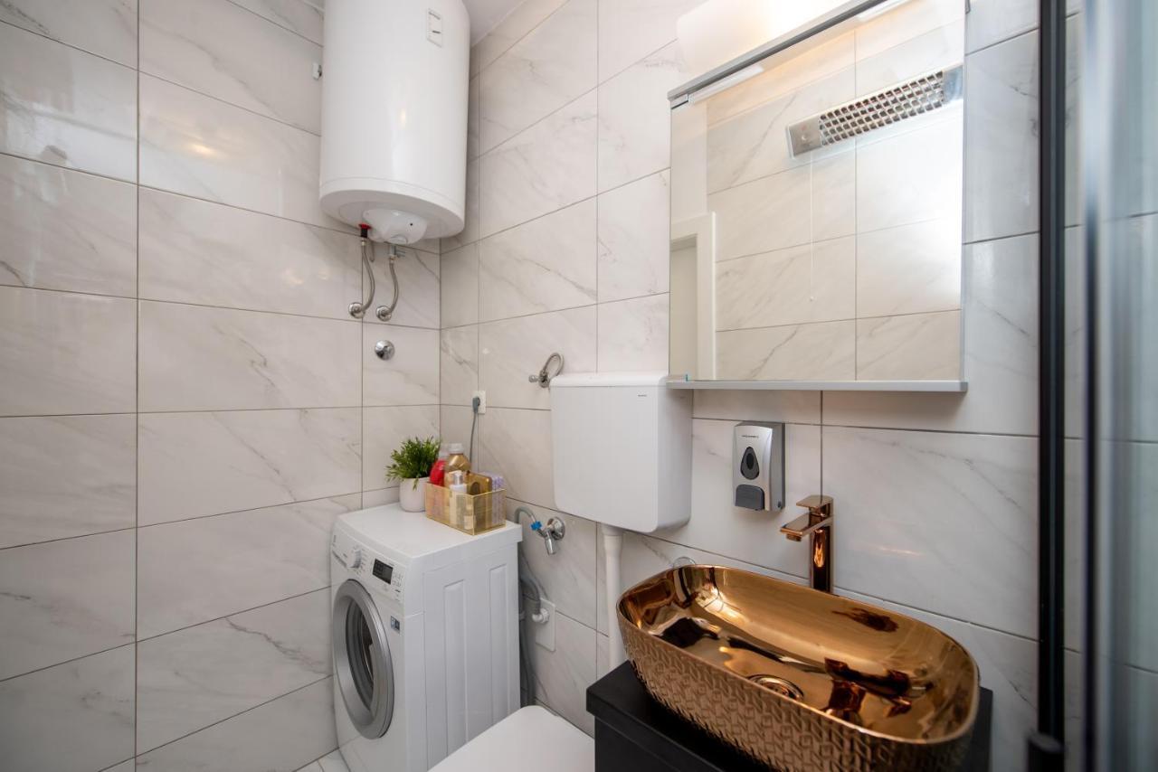 Royal Elegance Apartman 斯普利特 外观 照片