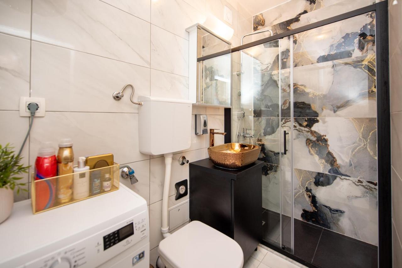 Royal Elegance Apartman 斯普利特 外观 照片