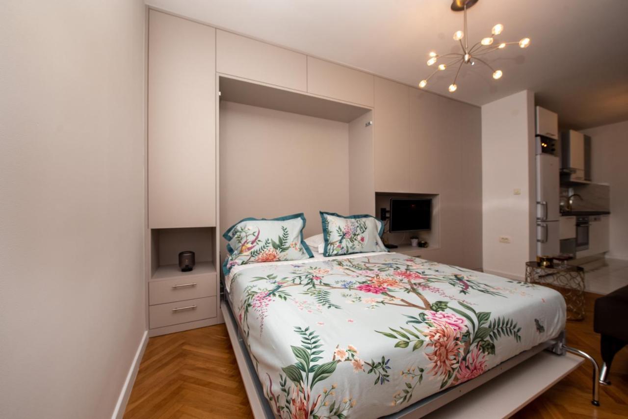 Royal Elegance Apartman 斯普利特 外观 照片